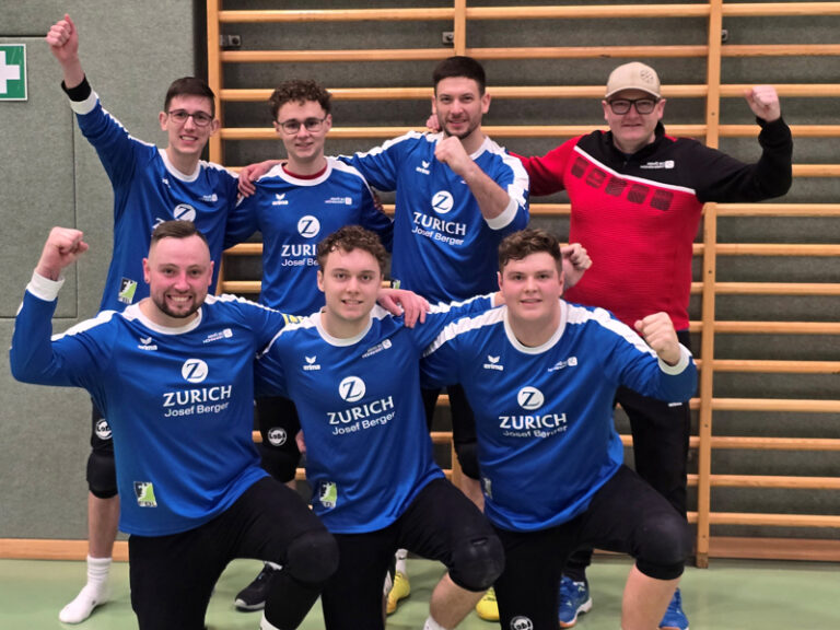 Faustballer steigen sensationell auf!