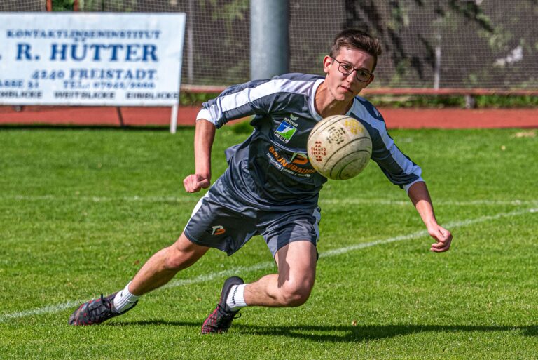 Erster Sieg für Höhnharts Faustballer